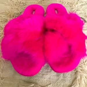 Ugg Fuzzalicious Size 10 New Hot Pink